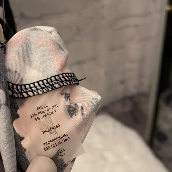 Tommy Hilfiger Floral Dress - Picture 9 of 10